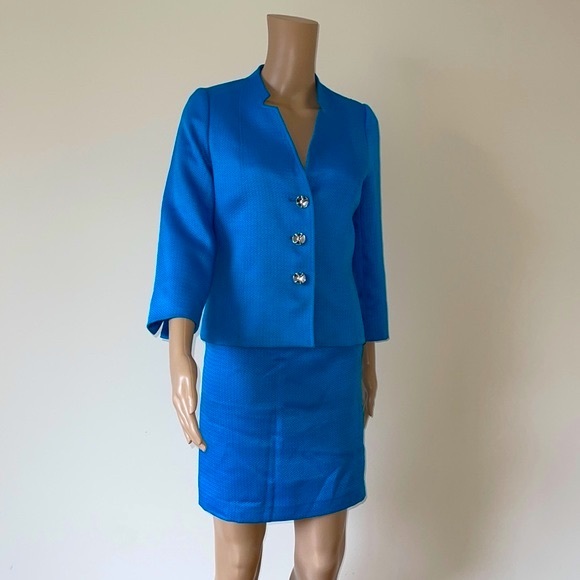 TAHARI | Jacket and skirt suit - Picture 3 of 14